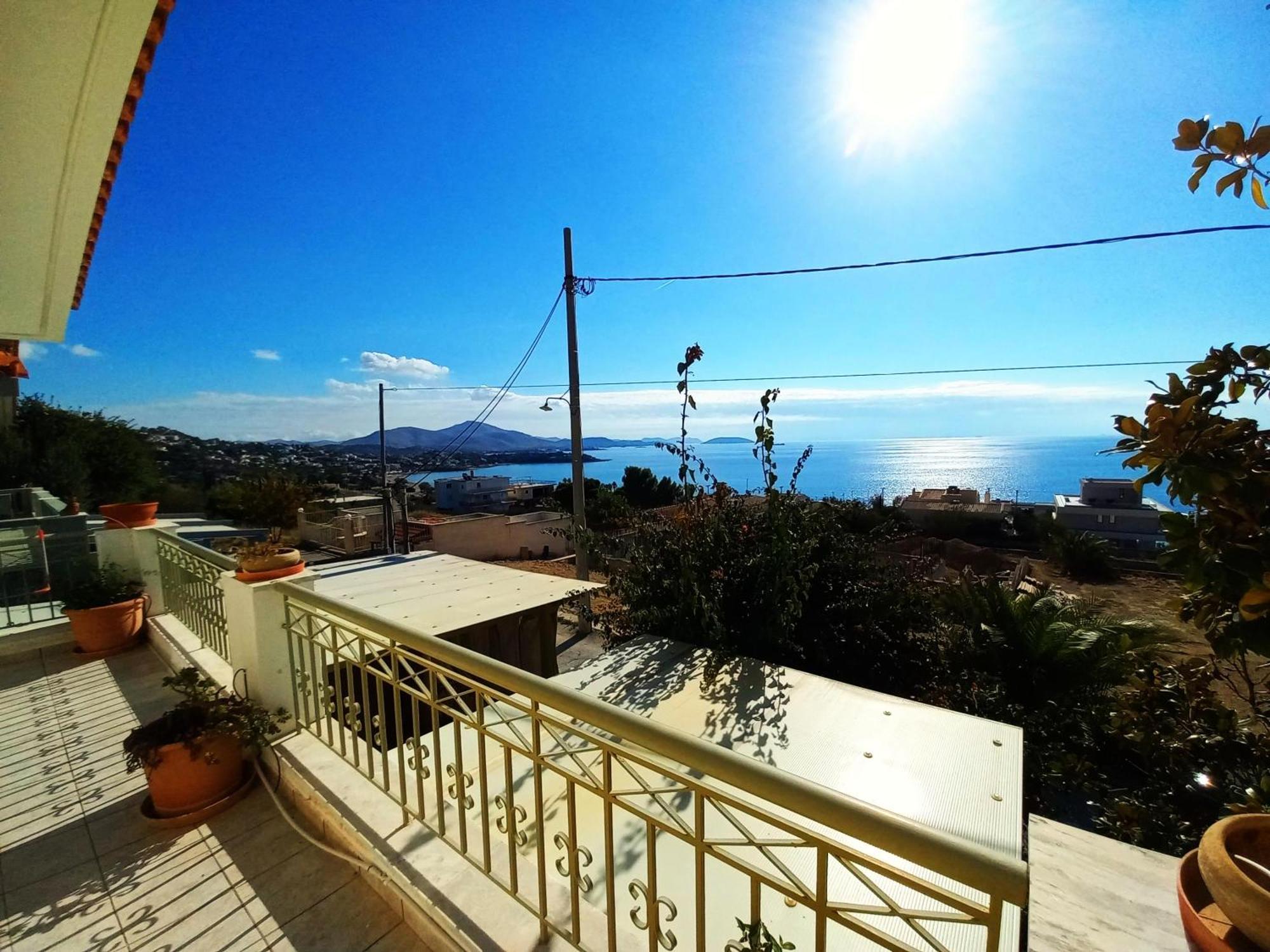 Villa "Eva" - Entire Beachfront Holiday Home - 4S Agia Marina  Екстер'єр фото